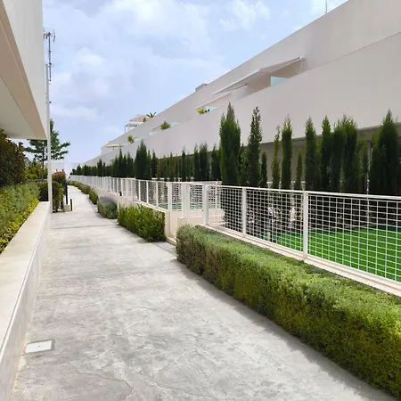 Semesterbostad Elegant Ground Floor In La Coronelita, Balcones, With Communal Pool Torrevieja