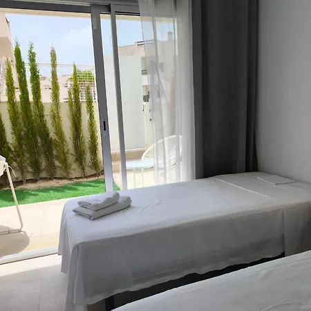 Elegant Ground Floor In La Coronelita, Balcones, With Communal Pool Torrevieja