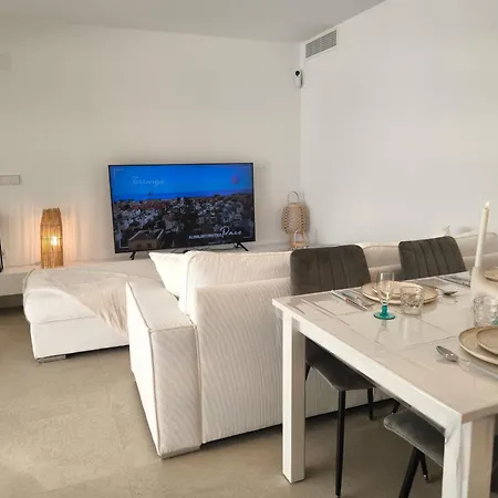 Semesterbostad Elegant Ground Floor In La Coronelita, Balcones, With Communal Pool Torrevieja