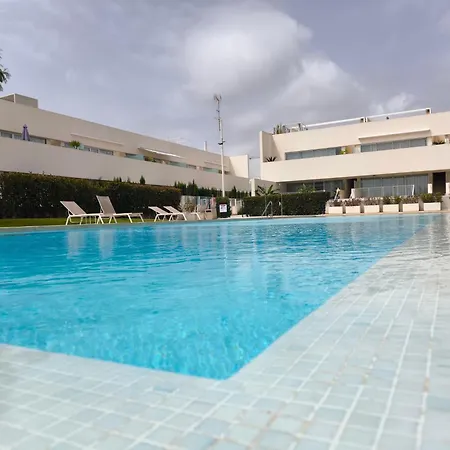 Elegant Ground Floor In La Coronelita, Balcones, With Communal Pool Semesterbostad Torrevieja